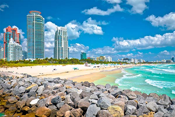 Salir de compras es una experiencia imperdible en Miami Beach