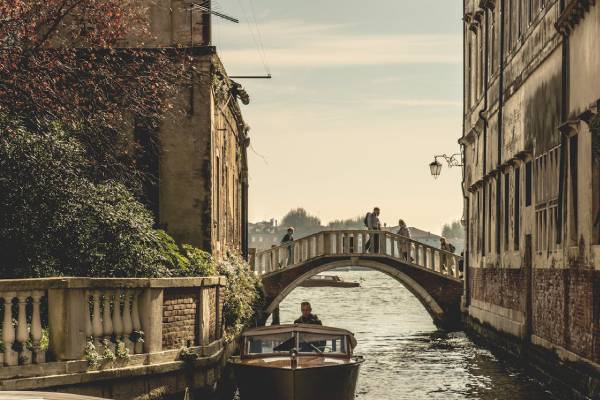 imagem de Veneza, na Itália, uma das cidades que costumam ser incluídas em pacotes de viagem para a Europa e que não exigem visto para o turista brasileiro