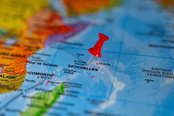 Ubicación de las islas Seychelles en el mapa. Mapa de Seychelles físico político.