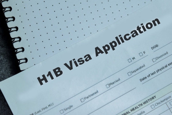 Formulario de aplicación para la visa de trabajo para Estados Unidos H-1B