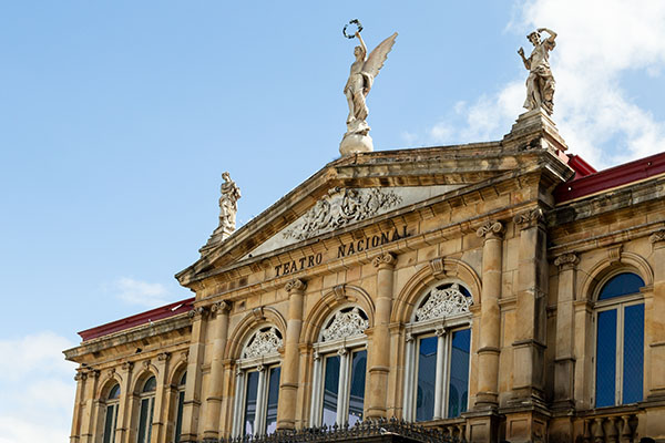 Fachada del Teatro Nacional de Costa Rica, San José